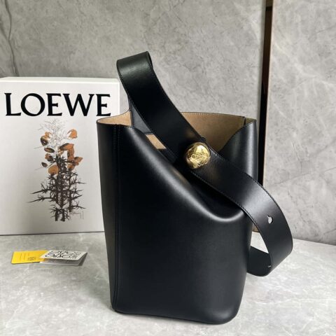 LOEWE Pebble水桶包 0703黑色 24.5CM